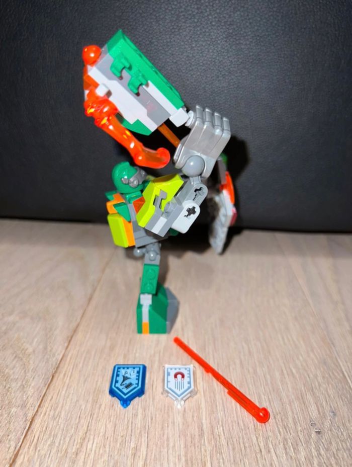 Lego nexo knights 70364 la super armure d’Aaron - photo numéro 2