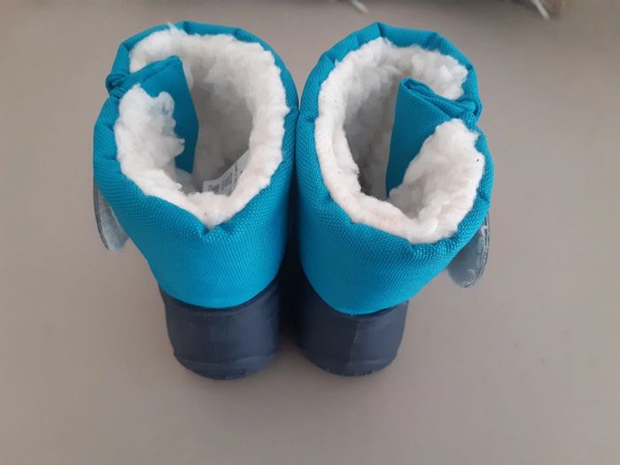 Bottes fourrées enfant / pointure 22 -23 / Marque Oxylane Quetchua - photo numéro 2