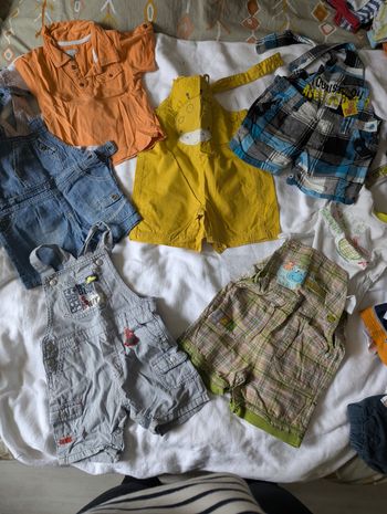Lot salopettes et shorts 