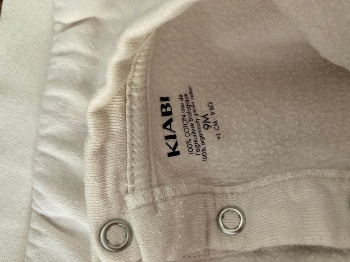 sweat motif cerises bébé 9 mois - photo numéro 4