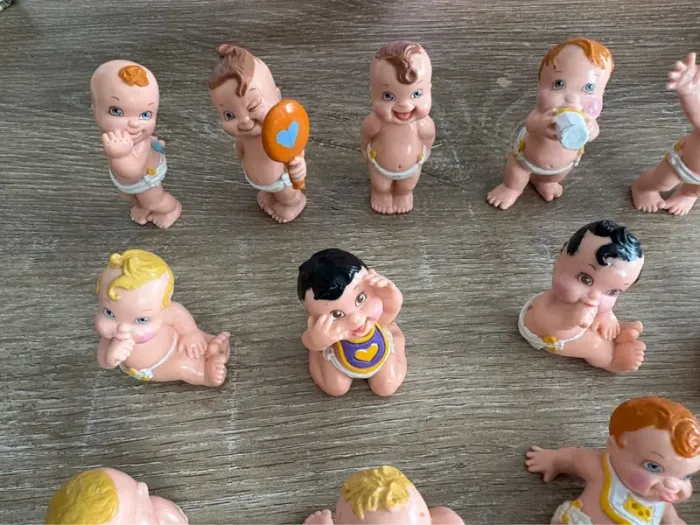 Lot de 19 figurines vintage Magic diaper babies - photo numéro 6