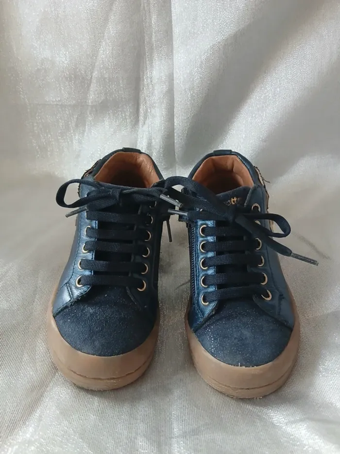 Jolies chaussures Babybotte pointure 25 - photo numéro 4