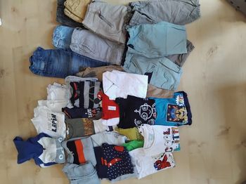 Lot de vêtements en 23 mois/2 ans