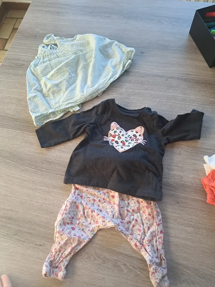 Lot de vêtements fille - photo numéro 5