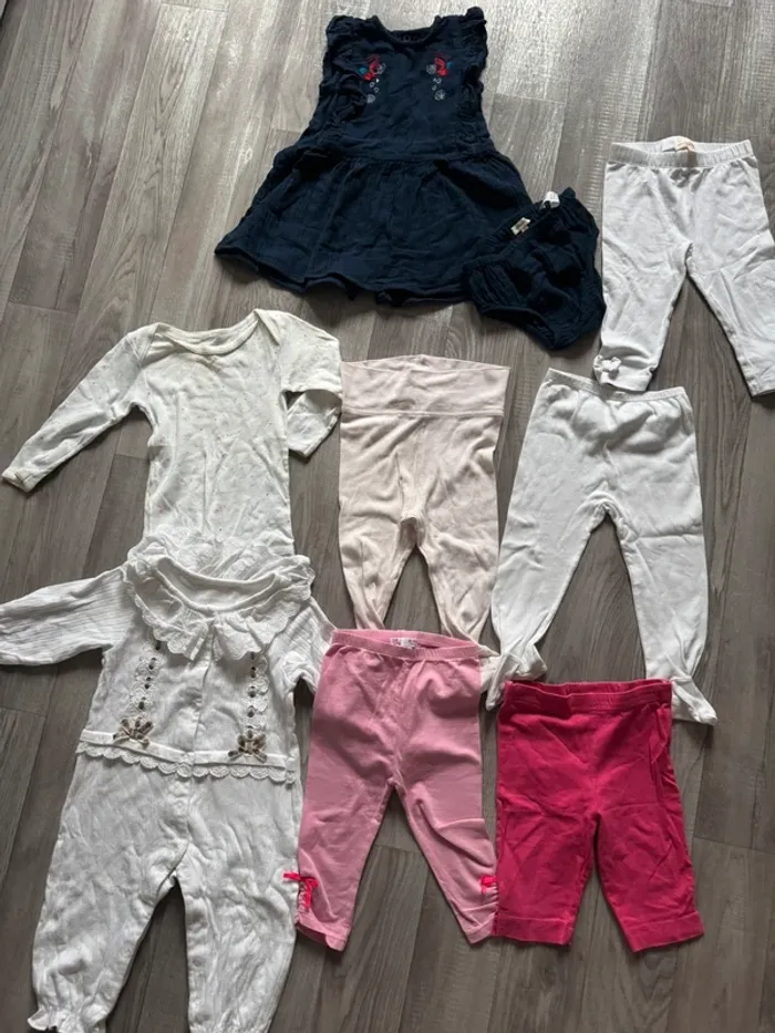 Très gros lot de vêtement fille 1 ans - photo numéro 8