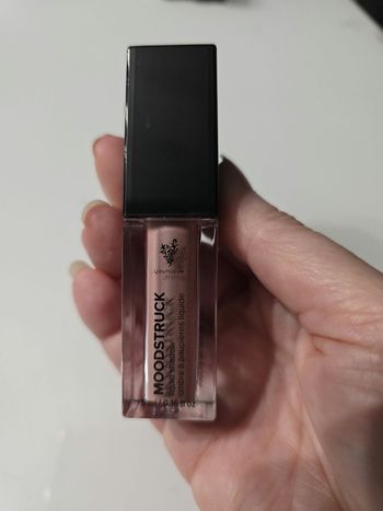 Ombre à paupières liquide giggly Moodstruck Younique neuf