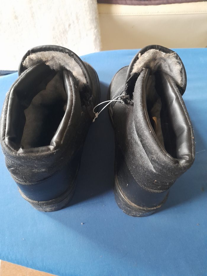 Paire de chaussures homme neuves, noires, pointure 42 - photo numéro 3