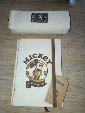 Lot carnet + trousse Mickey 