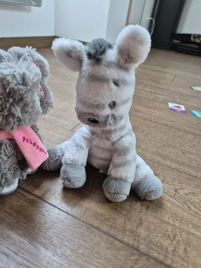 Lot de 2 peluches neuf - photo numéro 3