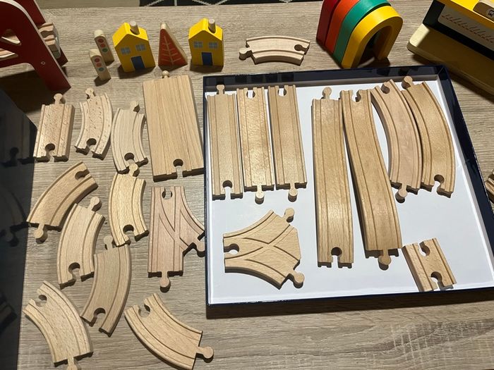 Circuit de train 54 pieces Oxybul - photo numéro 7