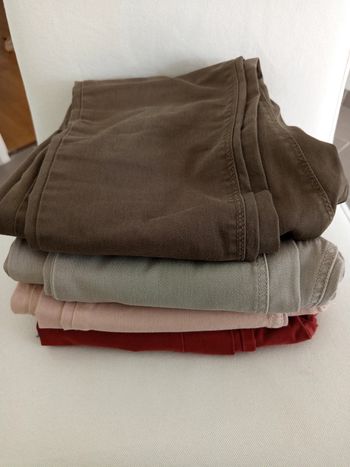 Lot 4 pantalons 38 bon état
