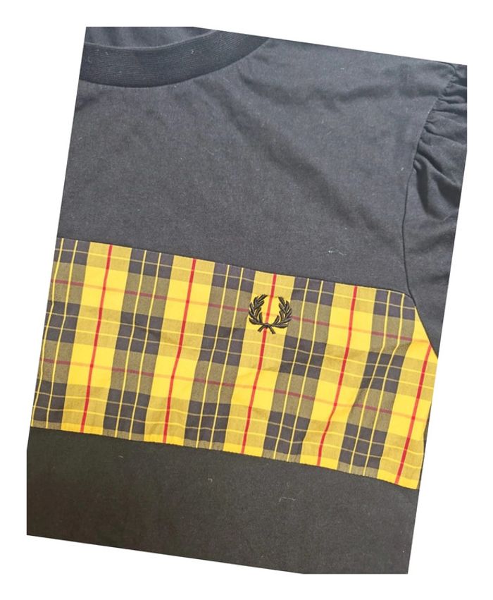 T-shirt Fred Perry femme taille xl taille 42 taille 14 - photo numéro 2