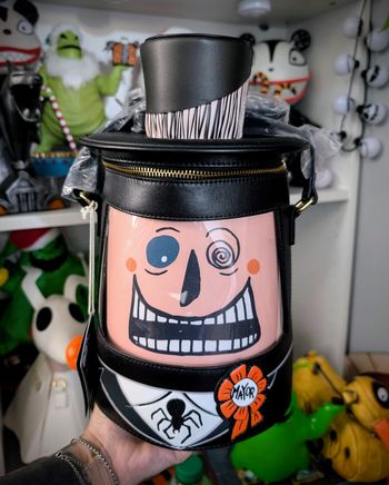 Mayor nightmare before christmas loungefly