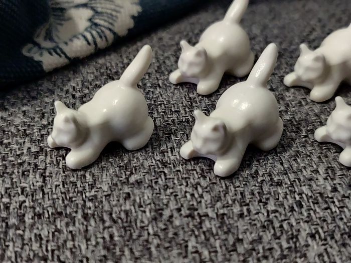 5 chats blancs Lego - parfait état - Vrai Lego - photo numéro 4