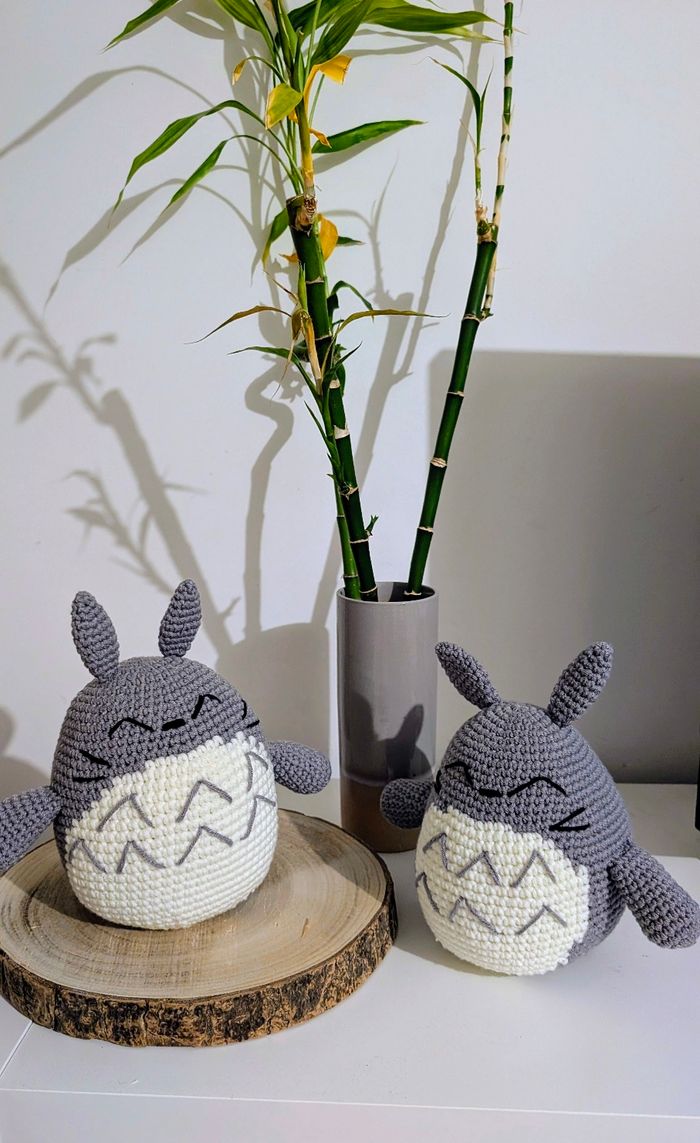 (Réservé) Totoro au crochet - fait main - grosse laine acrylique 