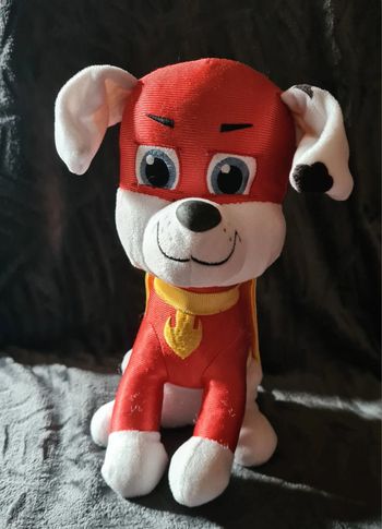 Peluche marcus super héros pat patrouille