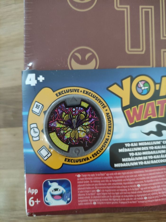 Livre de collection pour médailles Yo-Kai - photo numéro 2