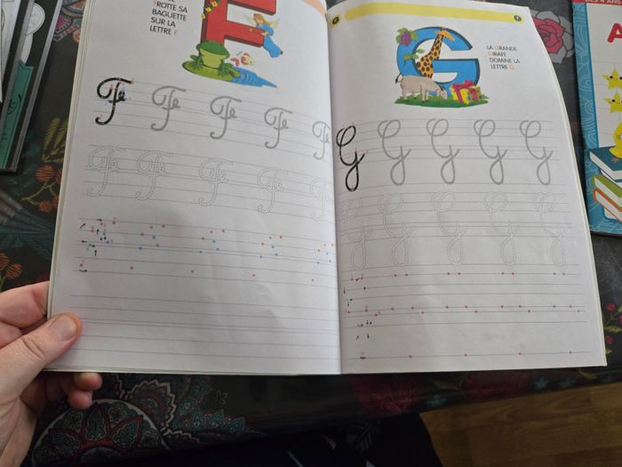 Livre d activités sur les majuscules cursives - photo numéro 5