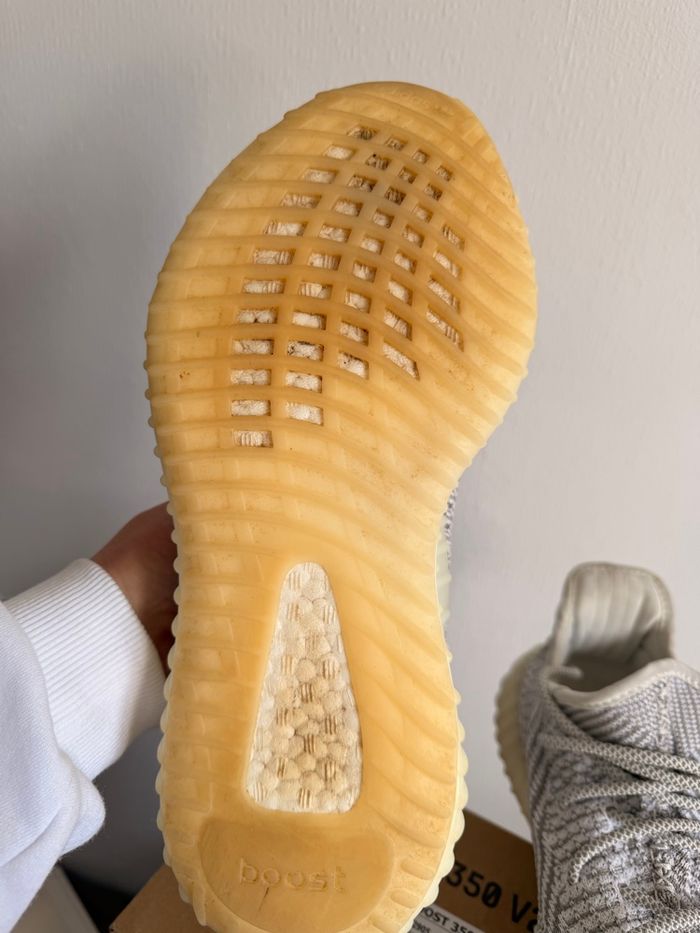Baskets yeezy boost adidas 44 - photo numéro 10