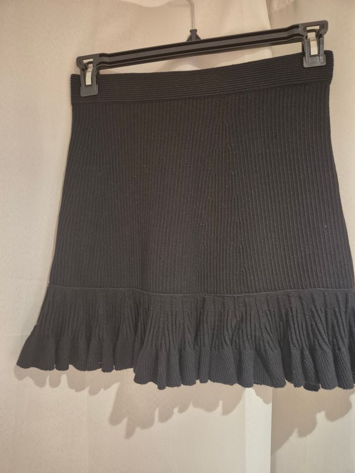 jupe courte femme noir avec volant
