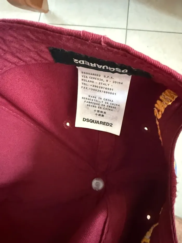 Casquette Dsquared2 rouge “City of Wood” style streetwear - photo numéro 3