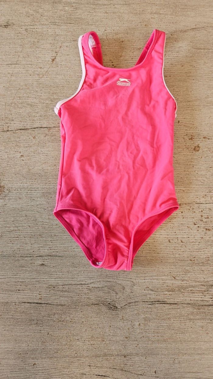 Maillot 1 piéce rose à bord rose clair, Slazenger, 3/4 ans, nickel
