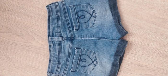 🌸💮 short en jean 💮🌸 - photo numéro 2