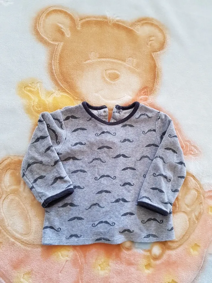Haut de pyjama velours 18 mois - photo numéro 3