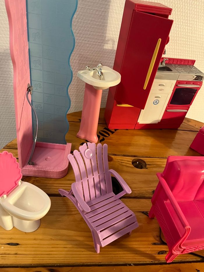 Lot meubles barbie - photo numéro 4