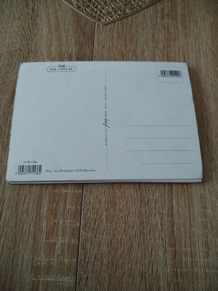 Carte postale J'ai une forme d'enfer - photo numéro 2