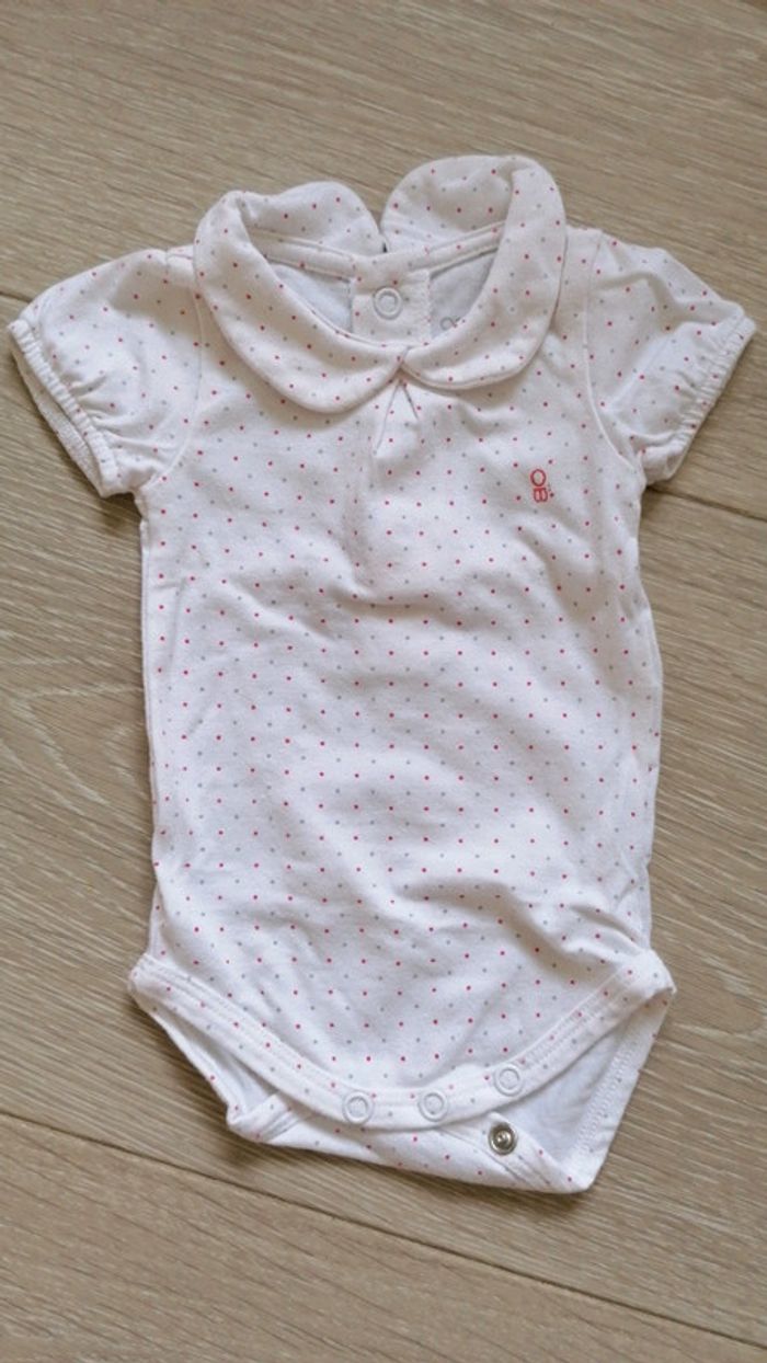 Lot de 2 bodys  1 mois Obaidi - photo numéro 2