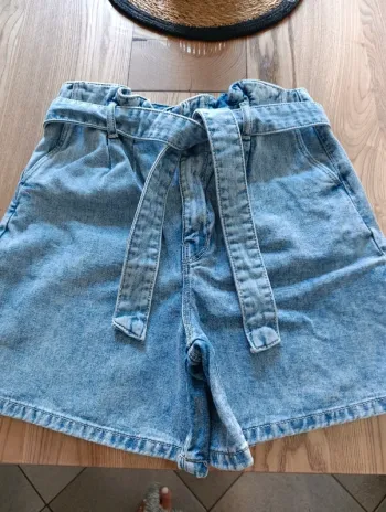 Short en jean bleu Creeks S neuf