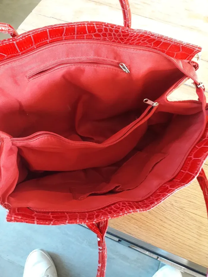 Sac à mains rouge neuf effet croco - photo numéro 5