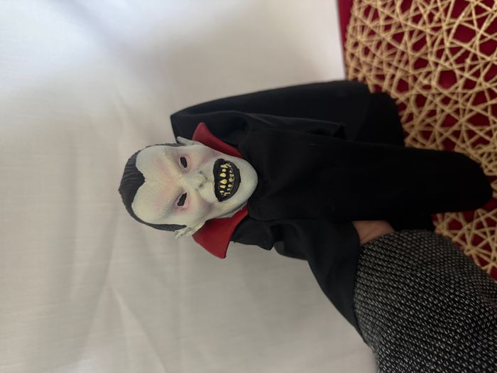 marionette comte Dracula