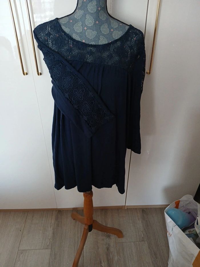 Blouse manche longue avec dentelle
