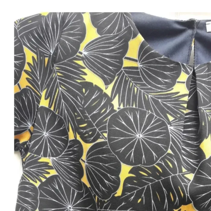 Robe fille avec motifs feuilles bleu et moutarde taille 10 ans - By Gémo Kibs / ROBE d"été - photo numéro 3