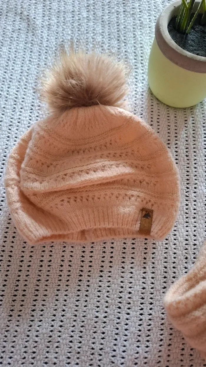 Ensemble Bonnet-Snood-Gants - photo numéro 5
