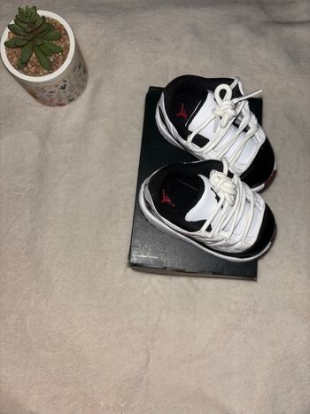 Jordan 11 low 