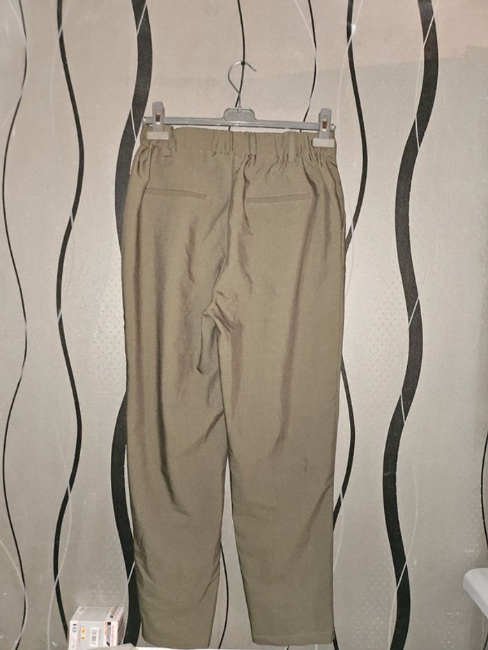 Joli pantalon femme - photo numéro 2