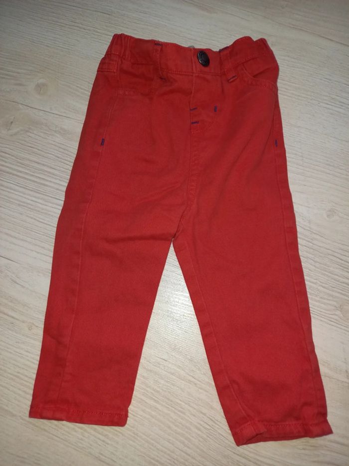 Pantalon rouge garçon 3/6 mois