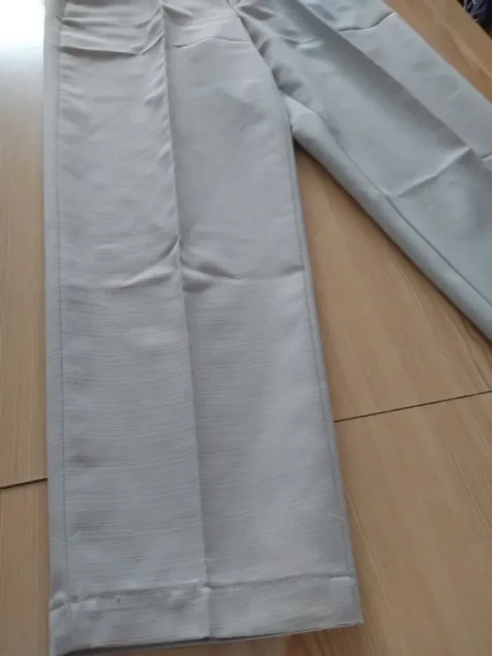 Pantalon 🔄 - photo numéro 4