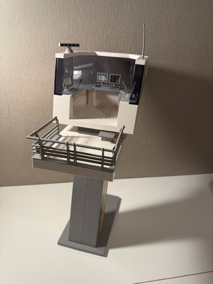 Tour de contrôle Playmobil - photo numéro 5