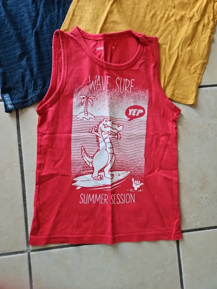Lot de 3 tee shirts 8 ans - photo numéro 2