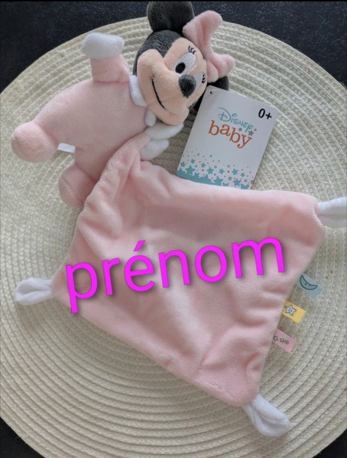 Doudou Minnie