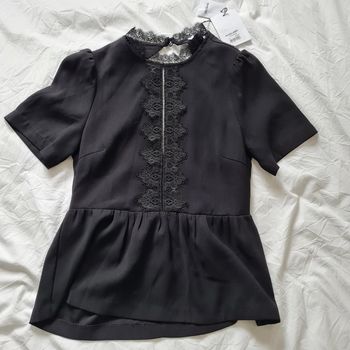 Blouse manches courtes dos nu 🖤