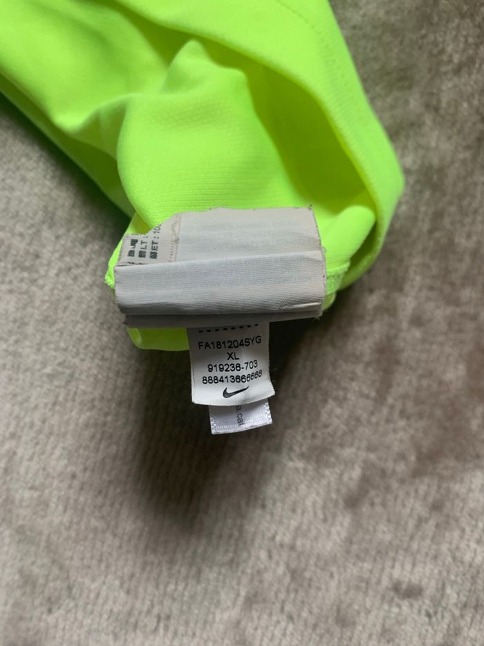 Maillot Messi Barcelone - photo numéro 8