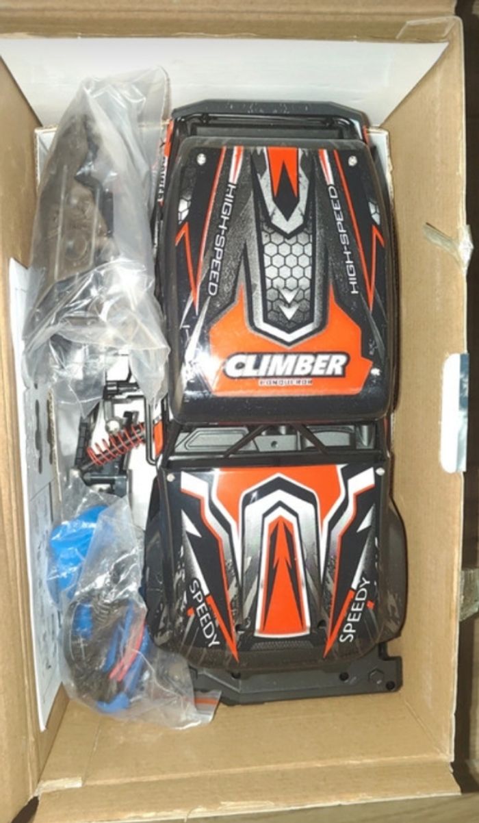 Voiture télécommandée