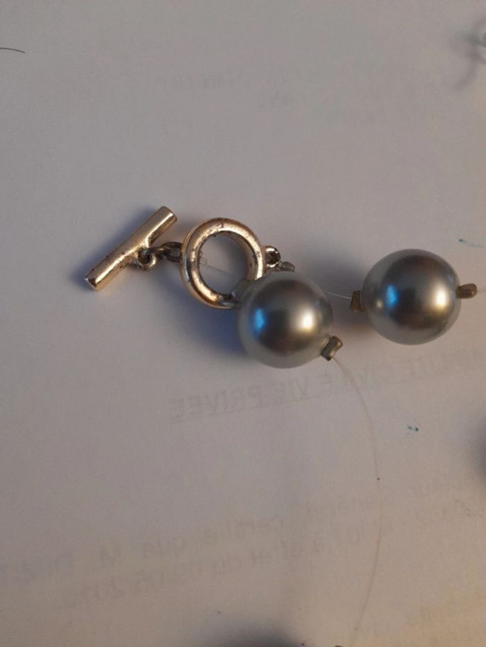 Ensemble Collier + boucles d'oreilles perles grises - photo numéro 3