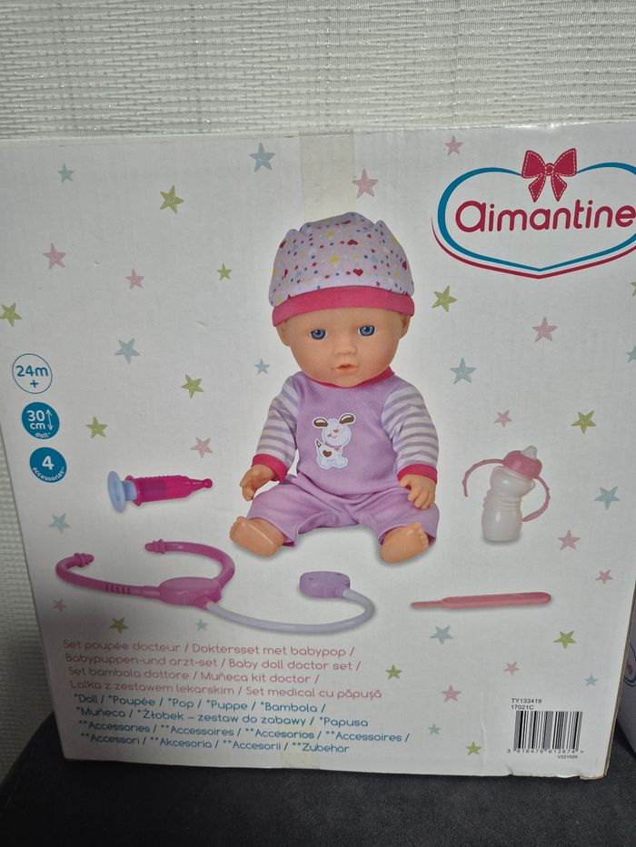 Poupée docteur Aimantine avec accessoires - photo numéro 2