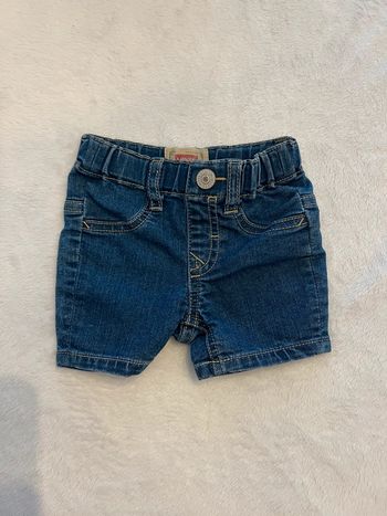 Short Levis 6 mois
